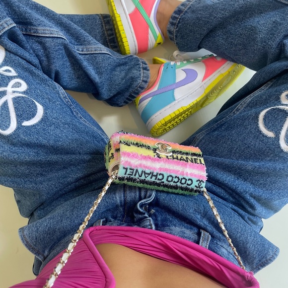 ❌SOLD❌Chanel Mini Multicolor Minaudiere Sequin Stripe Logo Summer Leather Bag - Picture 11 of 11